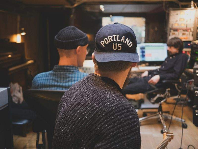 Création d’une ambiance premium pour attirer de nouveaux artistes